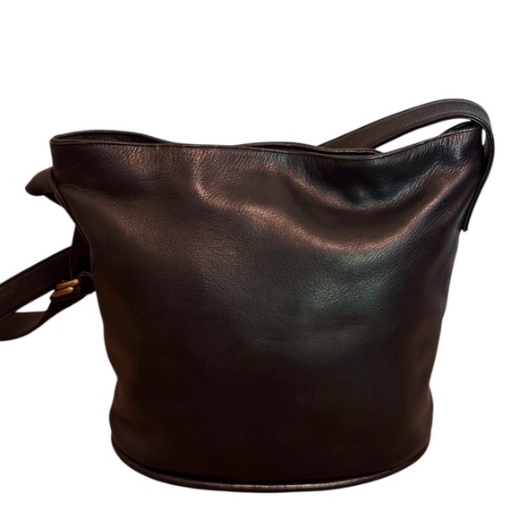 JP. Ourse & Cie. Elegant Black Leather Shoulder Bag